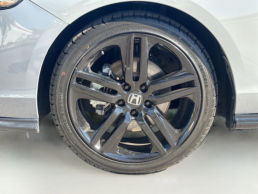 Used 2024 Gray Honda Sport image 28