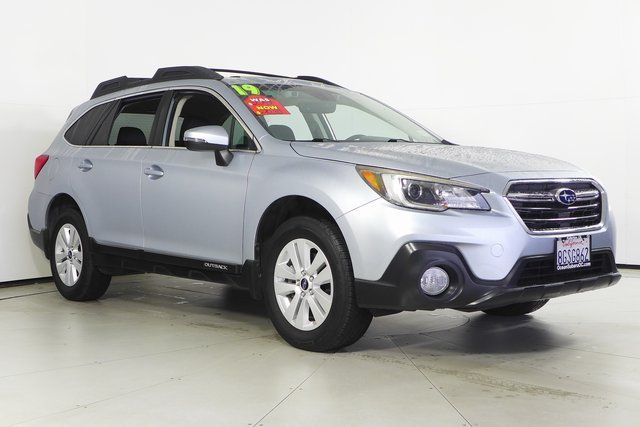 2019 Subaru Outback 2.5i Premium 4