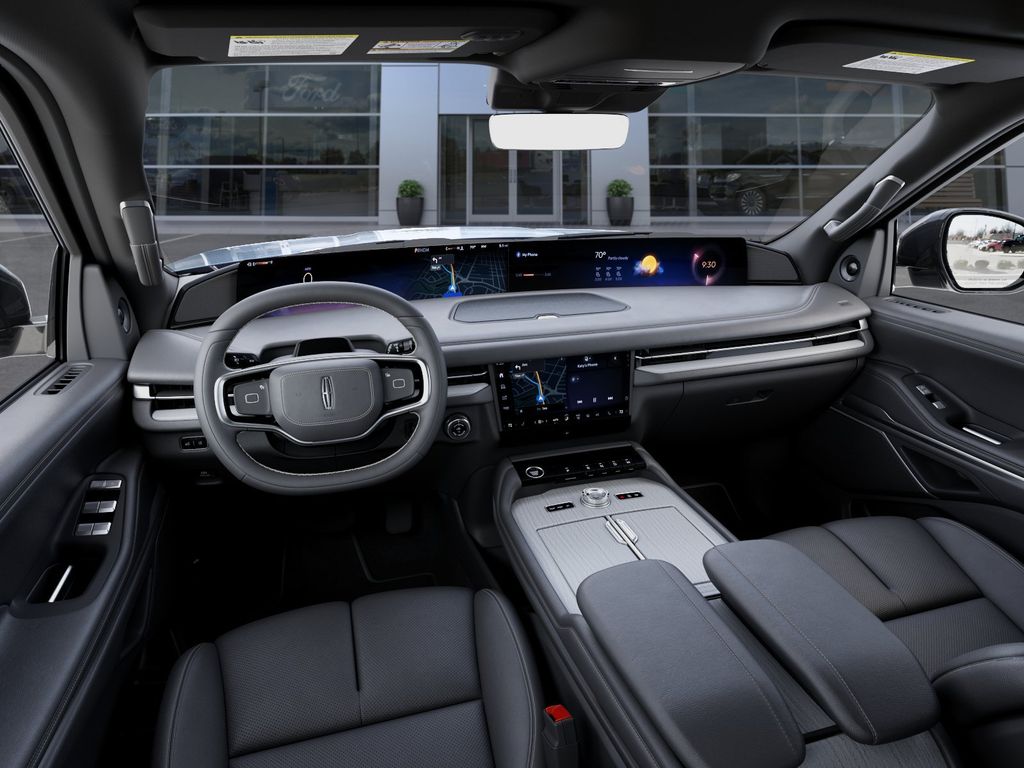 2027 Lincoln Navigator L 