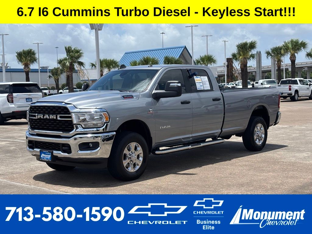 Billet Silver Metallic Clearcoat 2024 RAM 3500 Pickup Truck Four-Wheel Drive 6-Speed Automatic