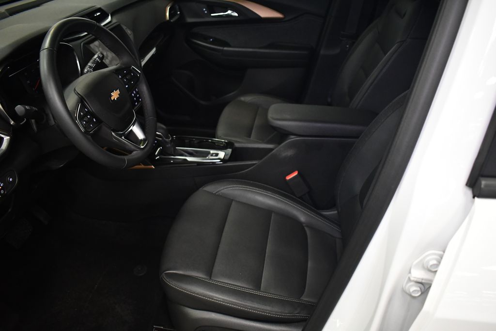 Thumbnail: 2023 Chevrolet TrailBlazer - 27