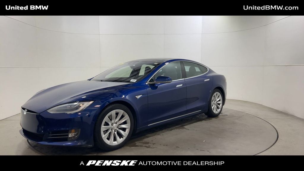 Thumbnail: 2016 Tesla Model S - 4