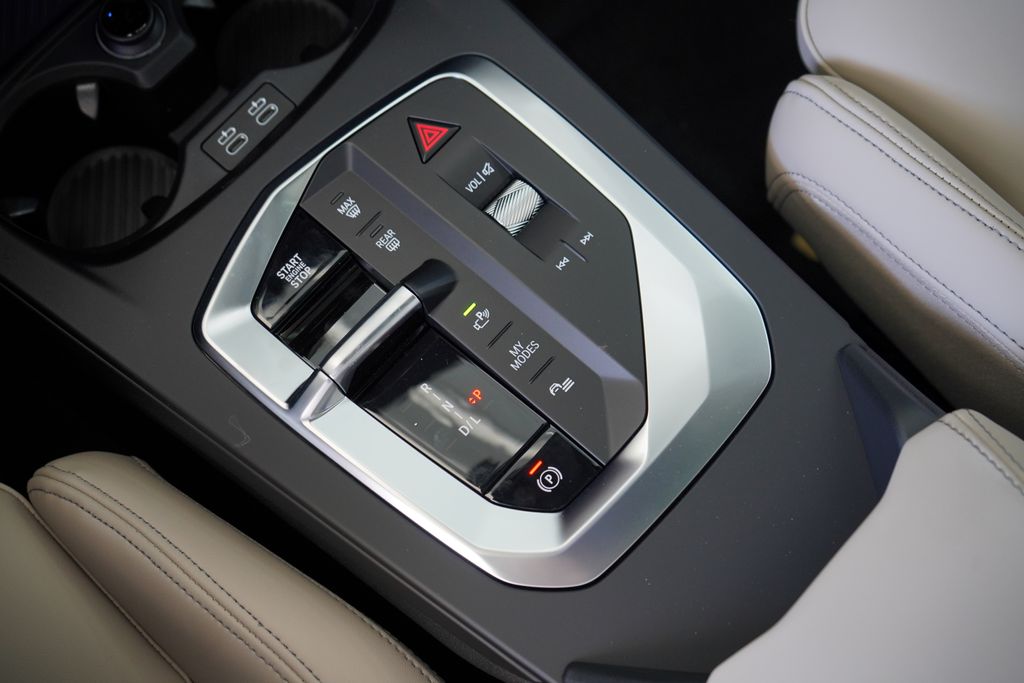 Thumbnail: 2026 BMW 2 Series - 18