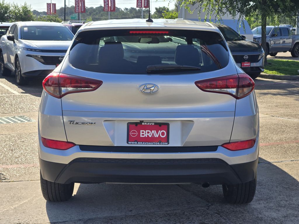 2017 Hyundai Tucson SE Silver at Traditions Chevrolet