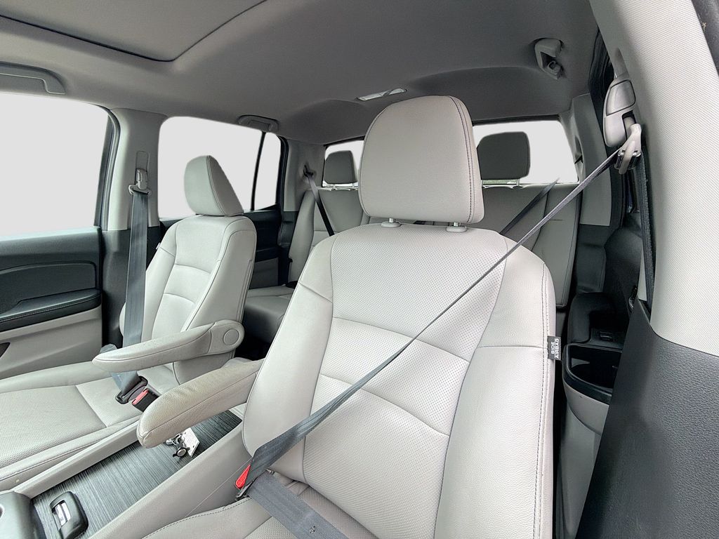 Used 2023 Blue Honda RTL image 20