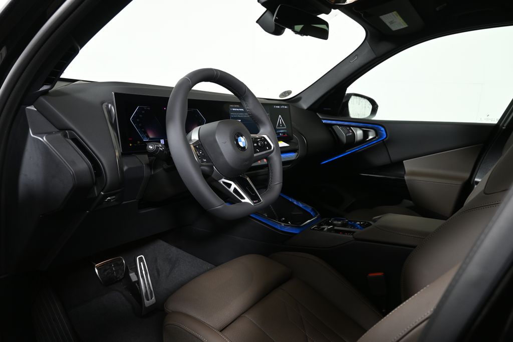 Thumbnail: 2026 BMW X3 - 15