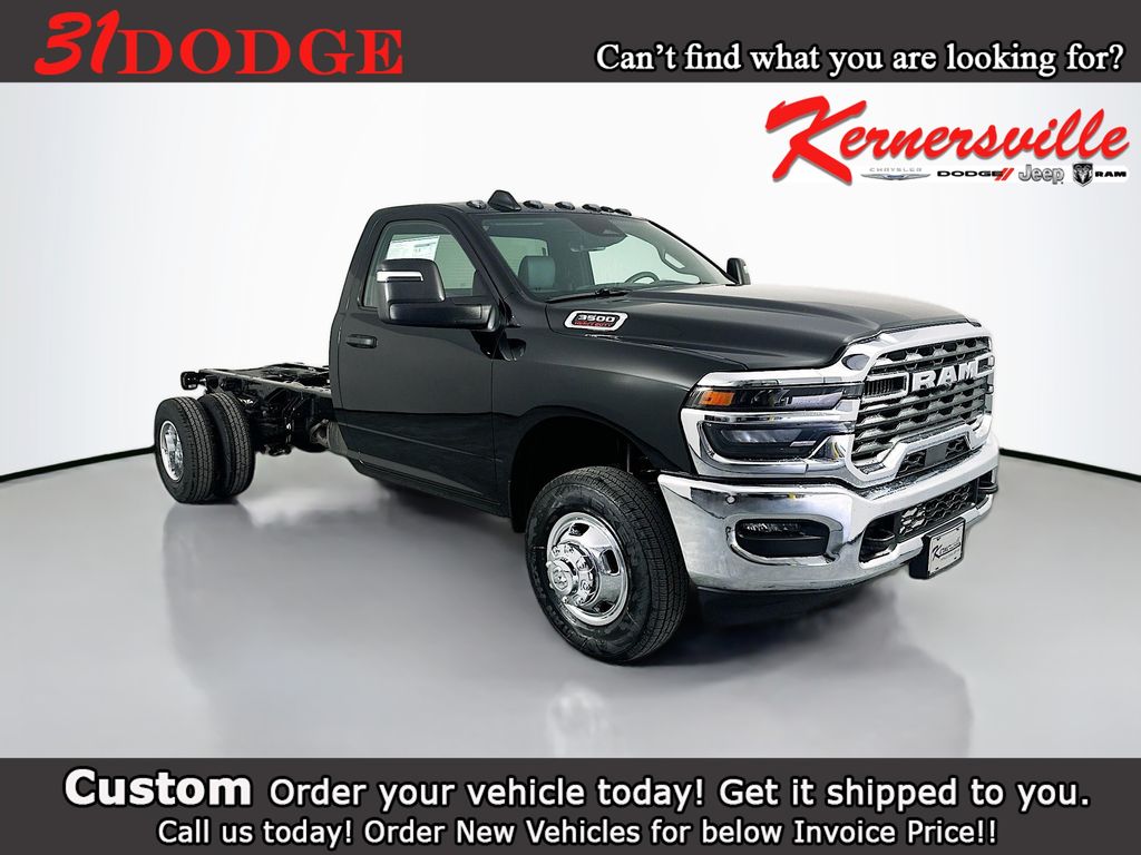 Diamond Black Crystal Pearlcoat 2026 RAM 3500 Chassis Tradesman Regular Cab LB DRW RWD Pickup Truck 4X2 Automatic