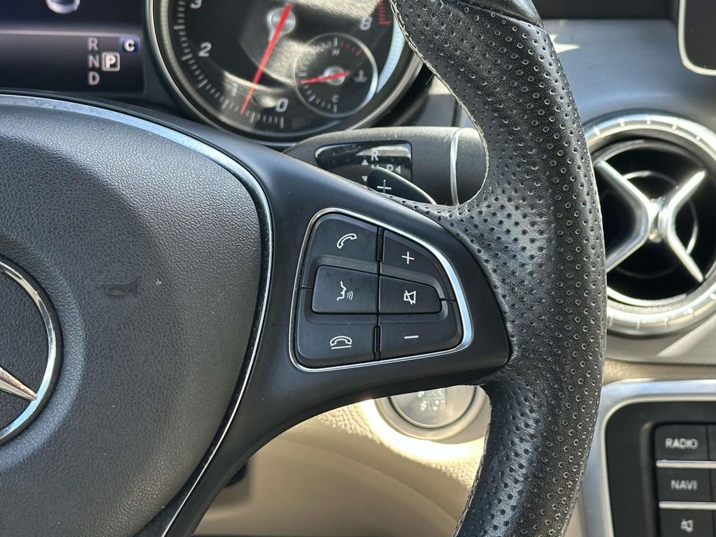 2019 Mercedes-Benz CLA 250 14