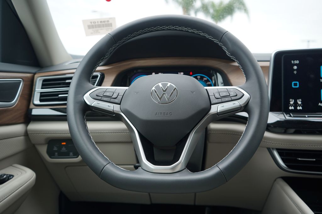 Thumbnail: 2025 Volkswagen Atlas - 14