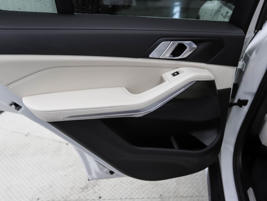 2022 BMW X5 xDrive40i 20