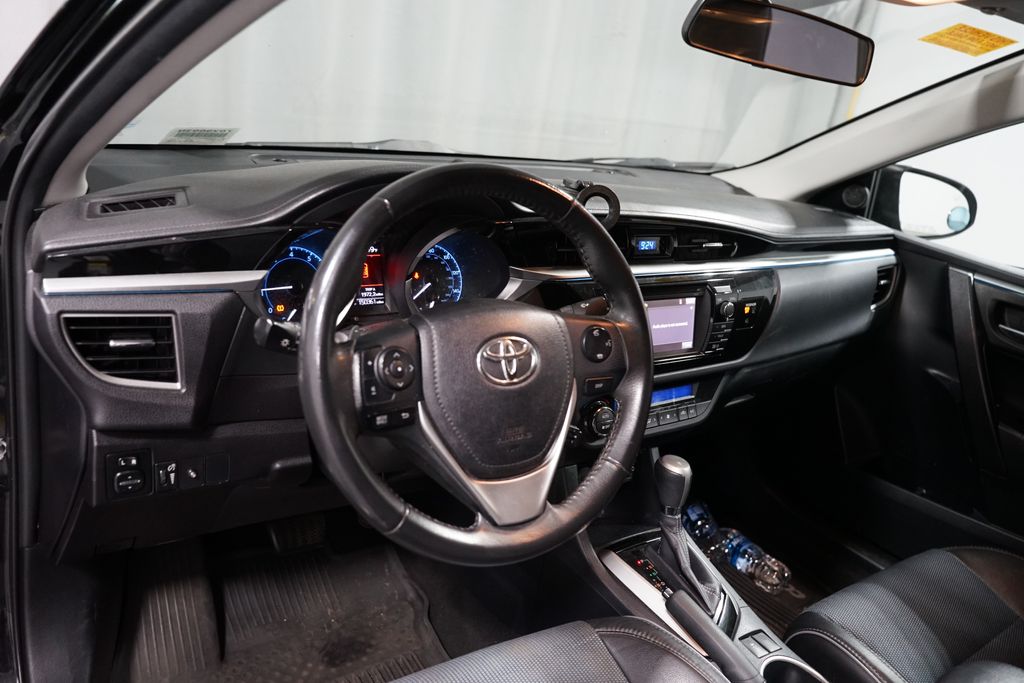 Thumbnail: 2016 Toyota Corolla - 7