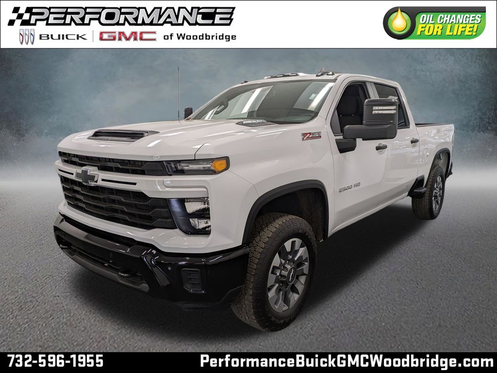 Summit White 2025 Chevrolet Silverado 2500HD Pickup Truck Four-Wheel Drive Automatic