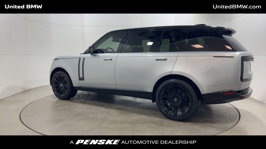 Thumbnail: 2025 Land Rover Range Rover - 6
