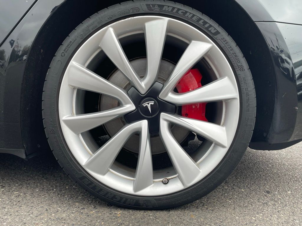 2019 Tesla Model 3 Long Range