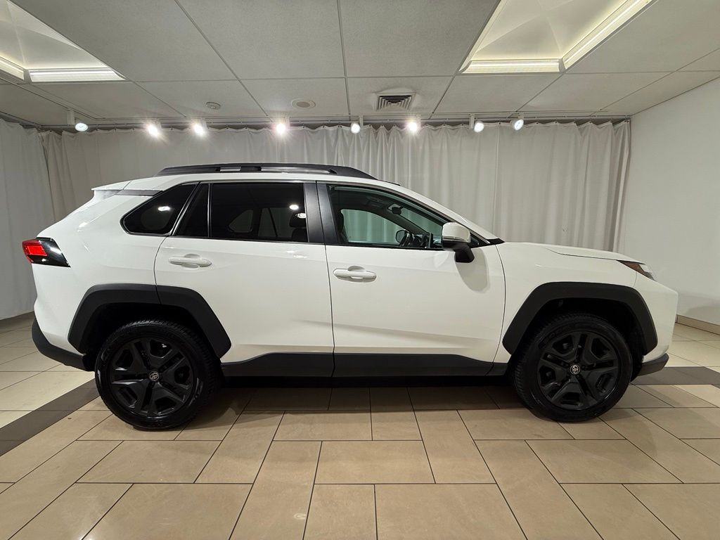 Thumbnail: 2024 Toyota RAV4 - 6
