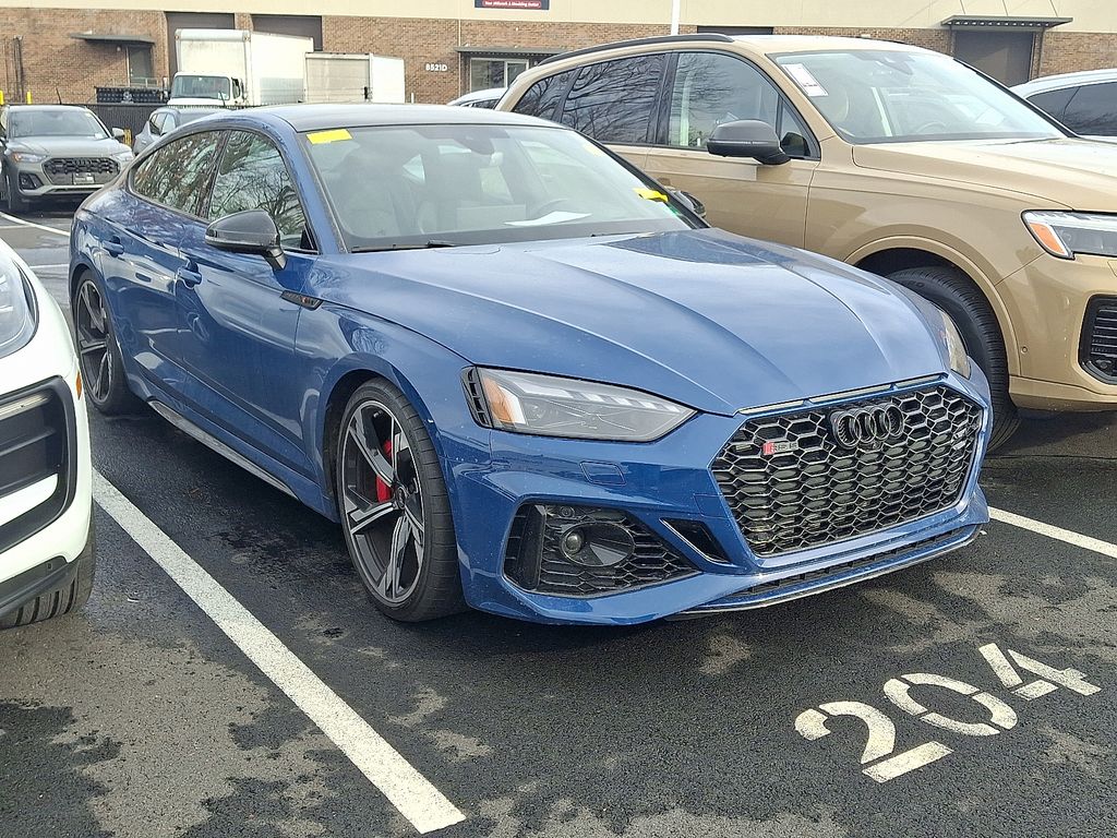 Thumbnail: 2023 Audi RS 5 - 3