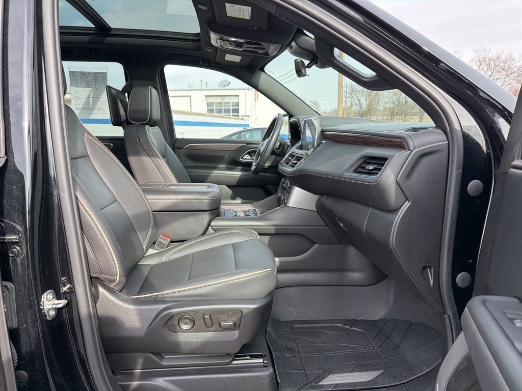 Thumbnail: 2023 Chevrolet Tahoe - 29