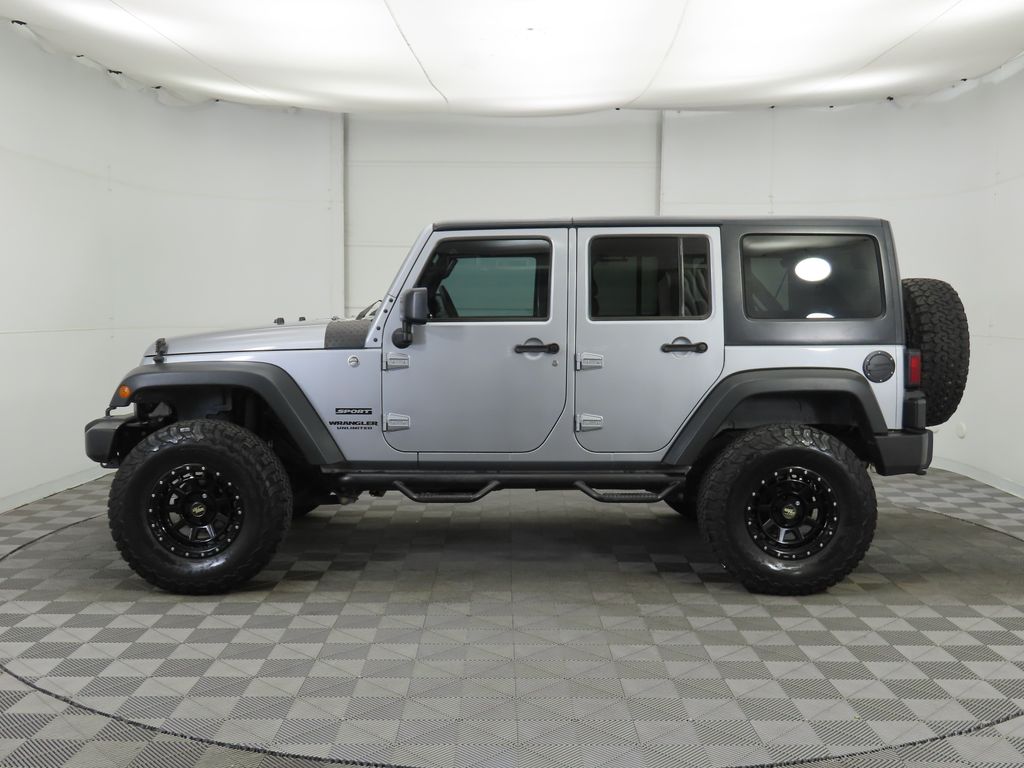 2015 Jeep Wrangler Unlimited Sport 8