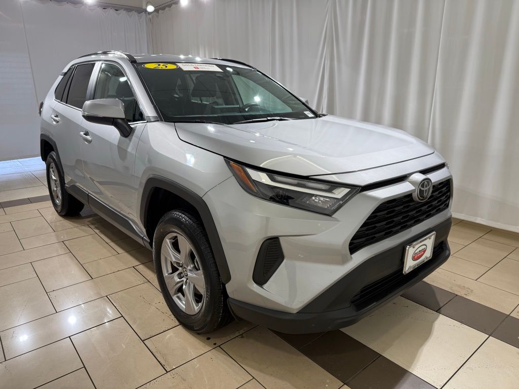 Thumbnail: 2025 Toyota RAV4 - 7