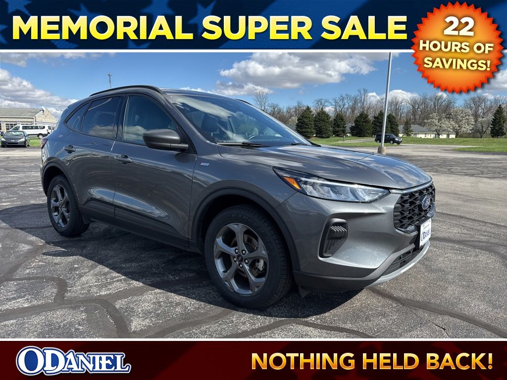 Gray Metallic 2025 Ford Escape ST-Line AWD SUV / Crossover All-Wheel Drive 8-Speed Automatic