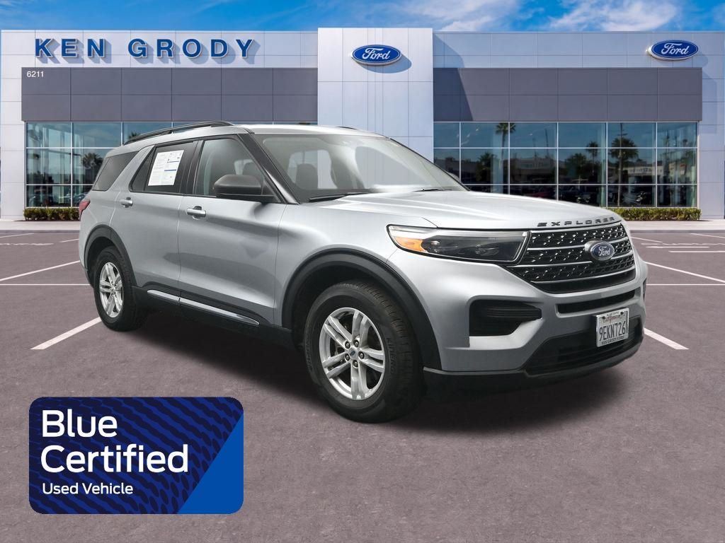 Silver Metallic 2022 Ford Explorer SUV / Crossover Rear-Wheel Drive Automatic