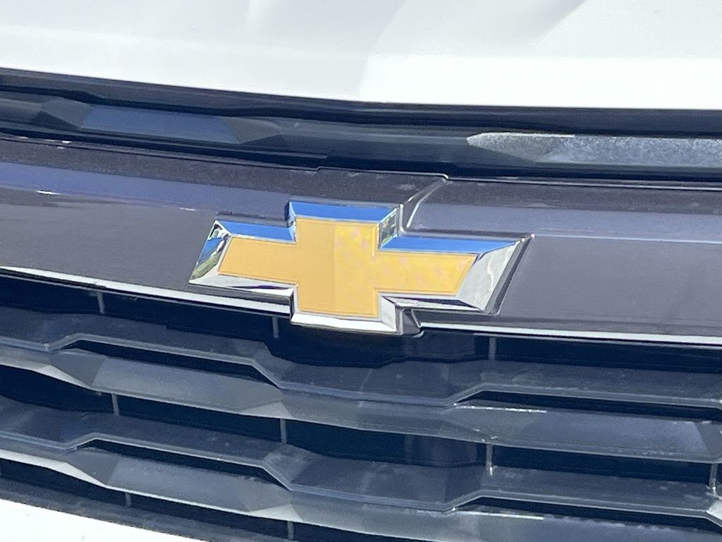 2024 Chevrolet Colorado LT photo