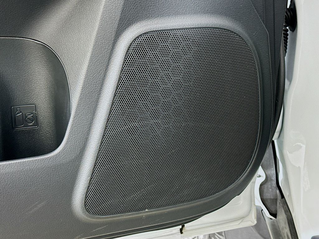 2024 Toyota 4Runner SR5 18