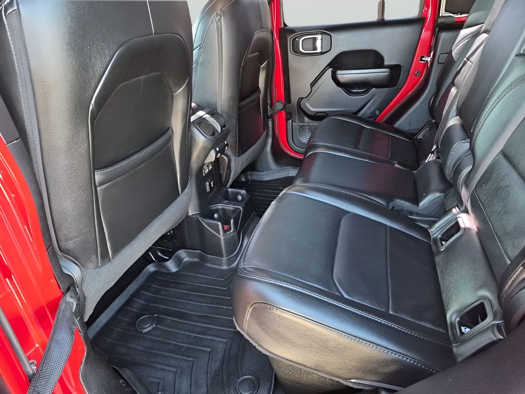 Used Car 2021 Jeep Gladiator  Willys For Sale Under $30,000 In Austin, Texas