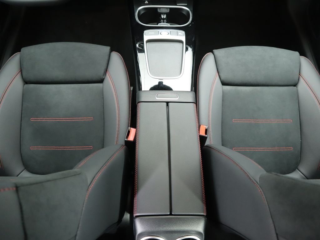 Thumbnail: 2025 Mercedes-Benz CLA - 16