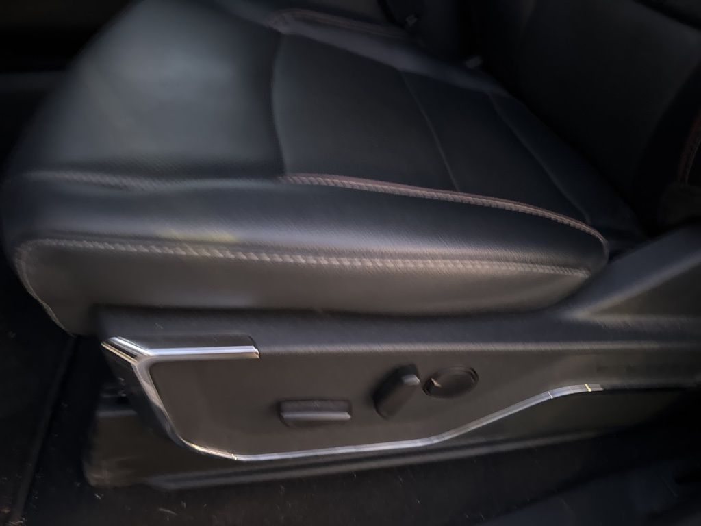 2024 Ford F-250 Lariat photo 10