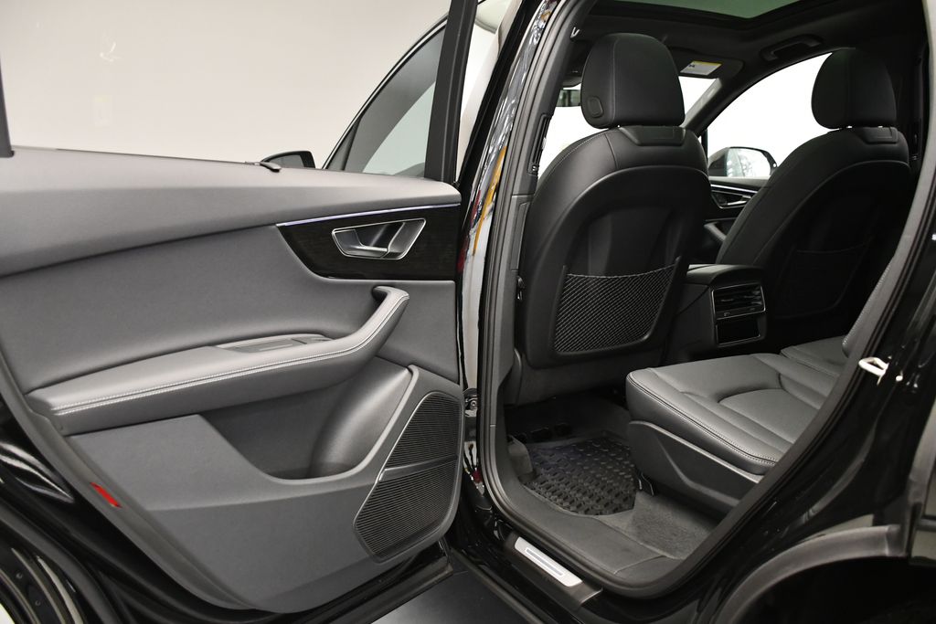 2025 Audi Q7 Premium Plus - Photo 41
