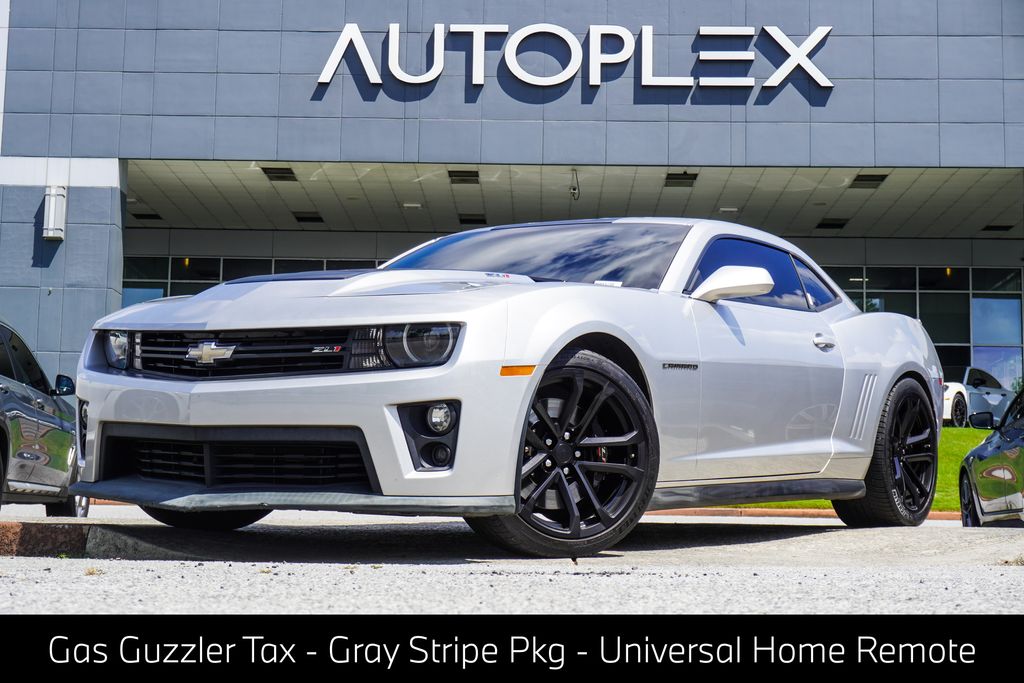 Silver Ice Metallic 2013 Chevrolet Camaro Coupe Rear-Wheel Drive 6-Speed Automatic