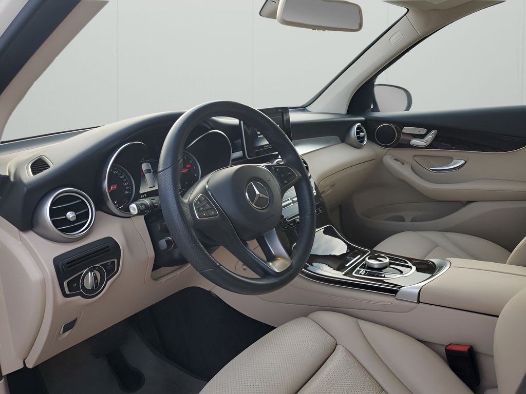 Used Car 2019 Mercedes-benz Glc  Glc 300 For Sale Under $20,000 In Austin, Texas