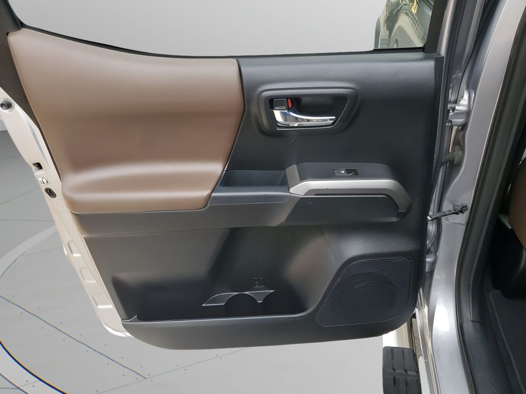 Used Car 2018 Toyota Tacoma  Limited For Sale Under $30,000 In Austin, Texas