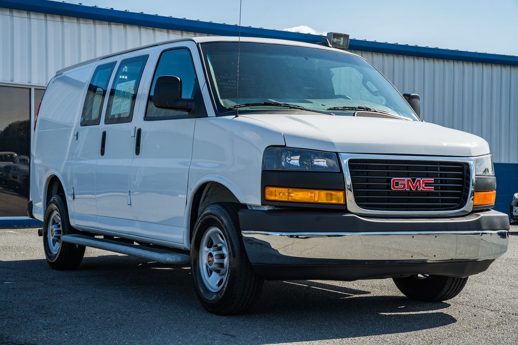 Summit White 2024 GMC Savana Cargo 2500 RWD Van Rear-Wheel Drive 8-Speed Automatic Overdrive