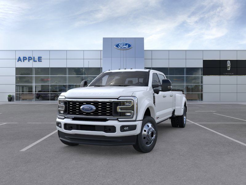 2026 Ford F-450 Super Duty Platinum