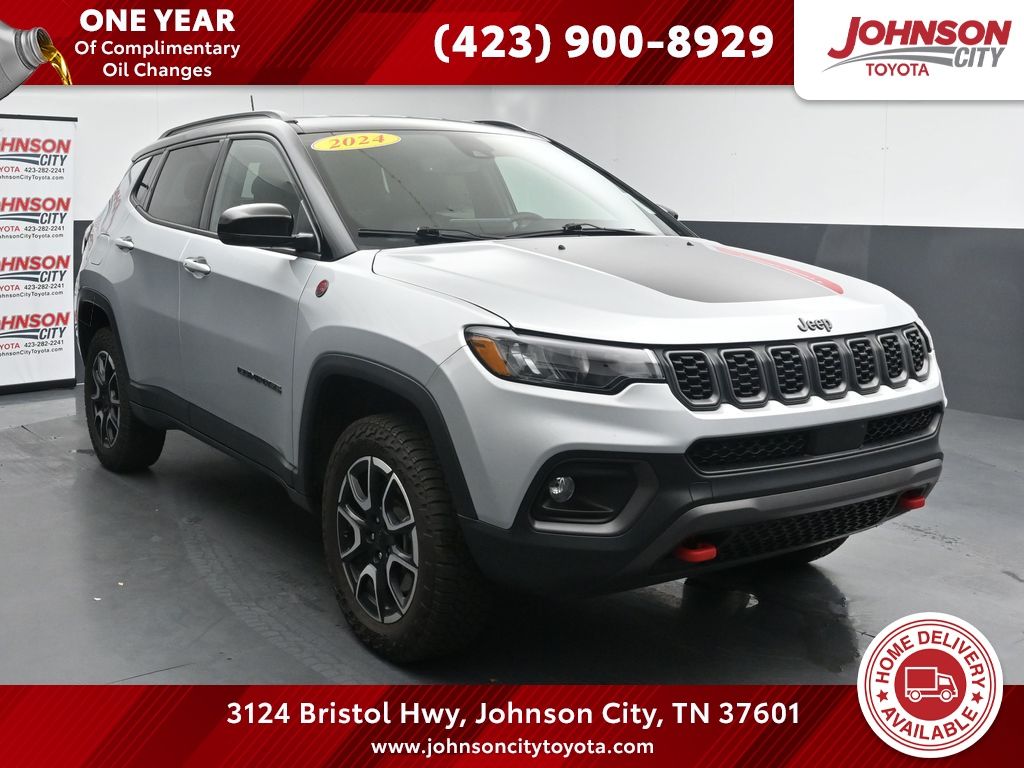  2024 Jeep Compass Trailhawk 4WD   