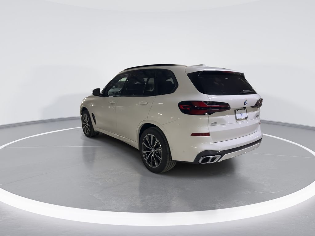 Thumbnail: 2026 BMW X5 - 6