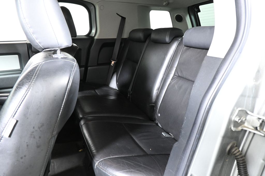 2009 Toyota FJ Cruiser Base 6