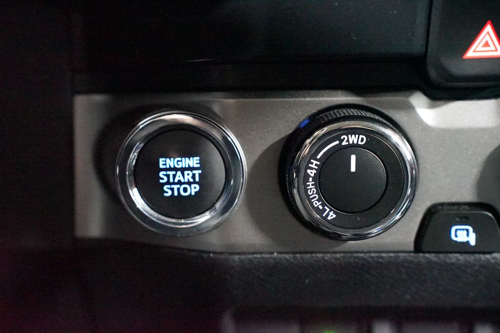 Thumbnail: 2023 Toyota Tacoma - 21