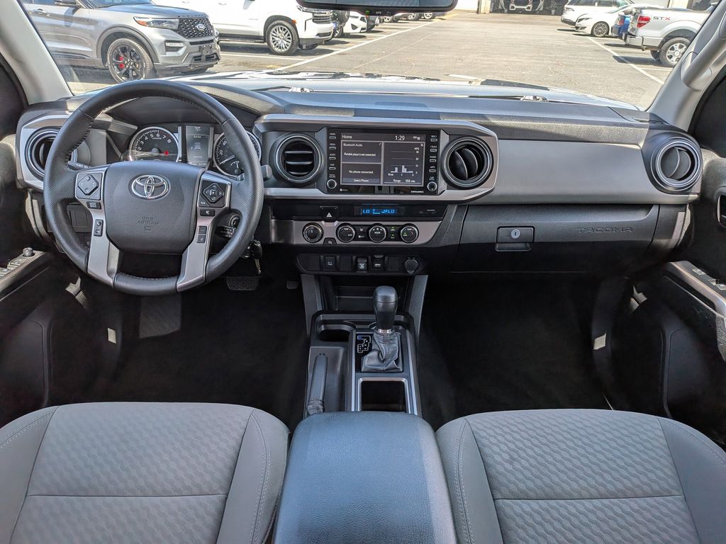 2022 Toyota Tacoma SR5 V6