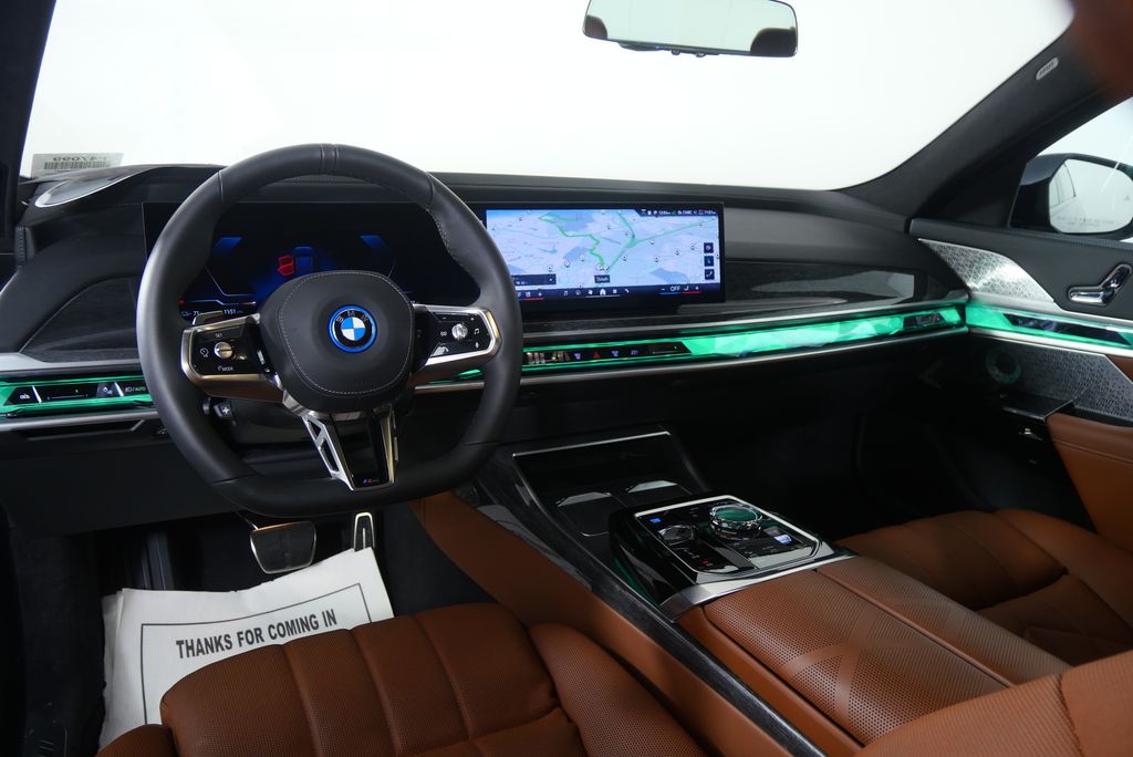 Thumbnail: 2025 BMW i7 - 19