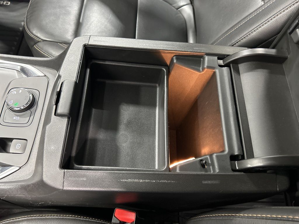 used 2019 Chevrolet Traverse car, priced at $22,941