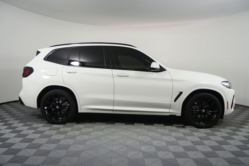 Thumbnail: 2024 BMW X3 - 2