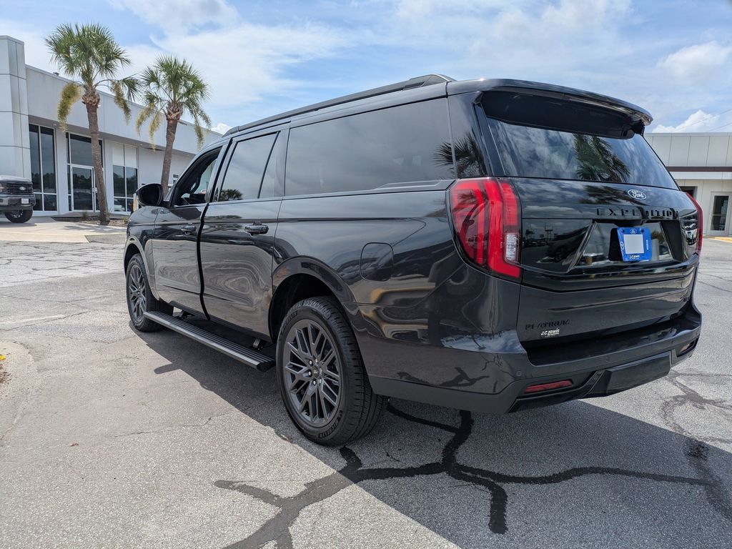 2027 Ford Expedition Max 