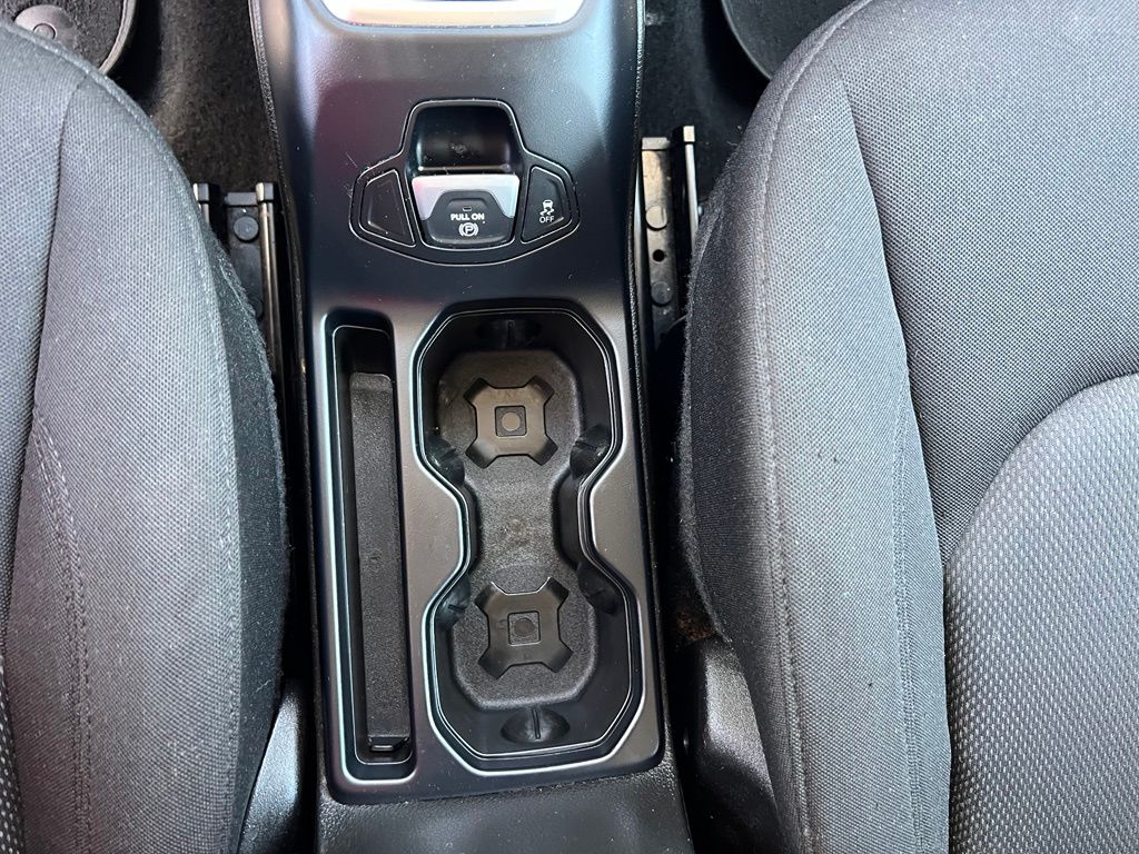 Used 2021 Jeep Renegade SUV