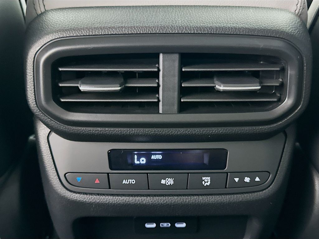 Thumbnail: 2025 Honda Pilot - 17