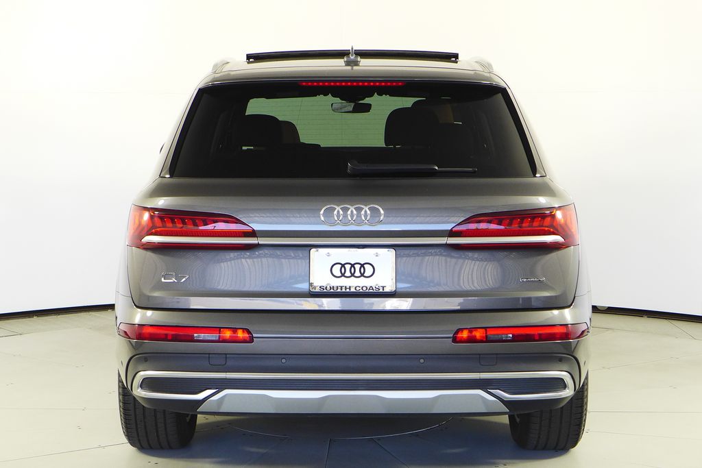Thumbnail: 2023 Audi Q7 - 8