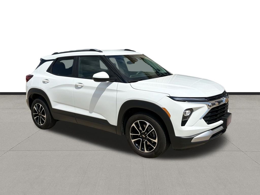 2024 Chevrolet TrailBlazer LT White at Traditions Chevrolet