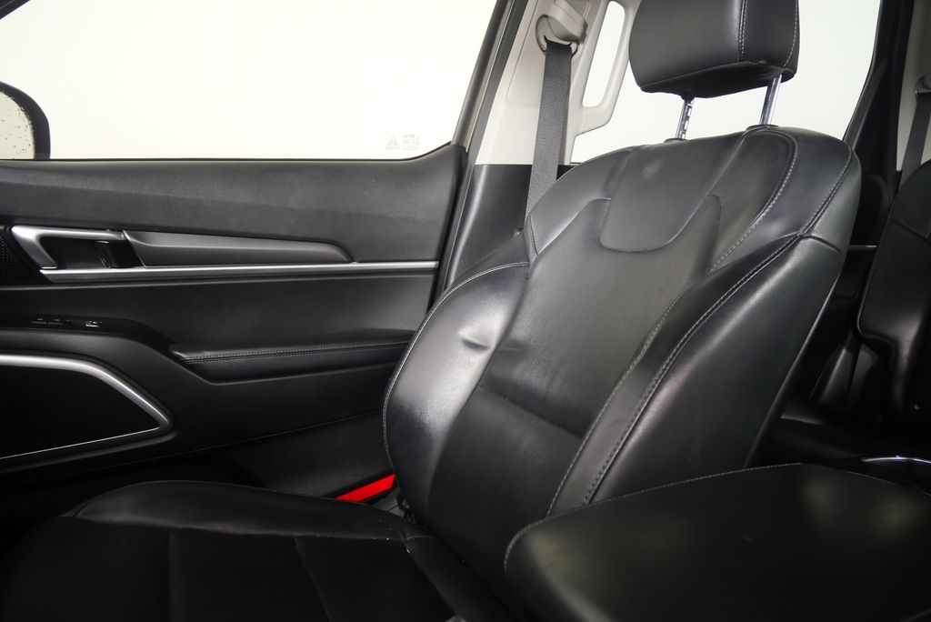 Thumbnail: 2020 Kia Telluride - 13